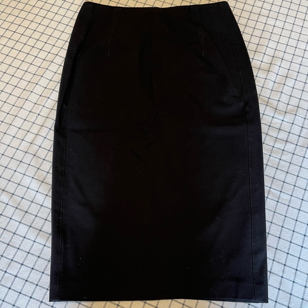 Rag & Bone pencil skirt. Top and bottom zipper.